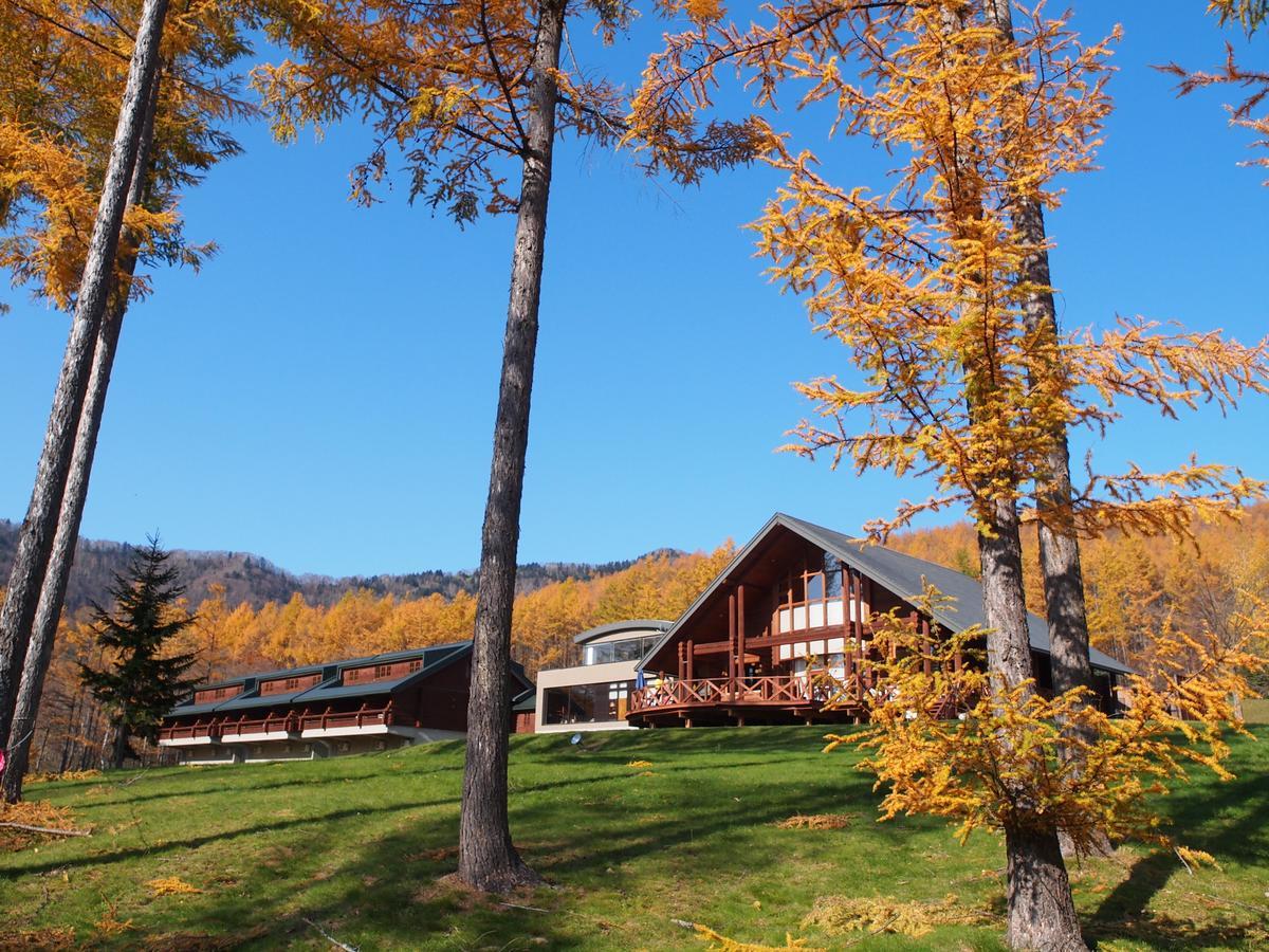 Log Hotel Larch Lake Kanayama Minamifurano Exterior foto